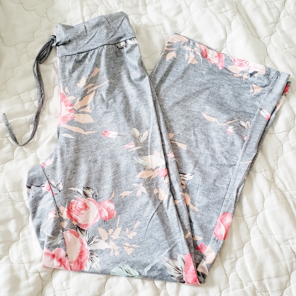 Comfy lounge/pajama pants - Picture 1 of 1